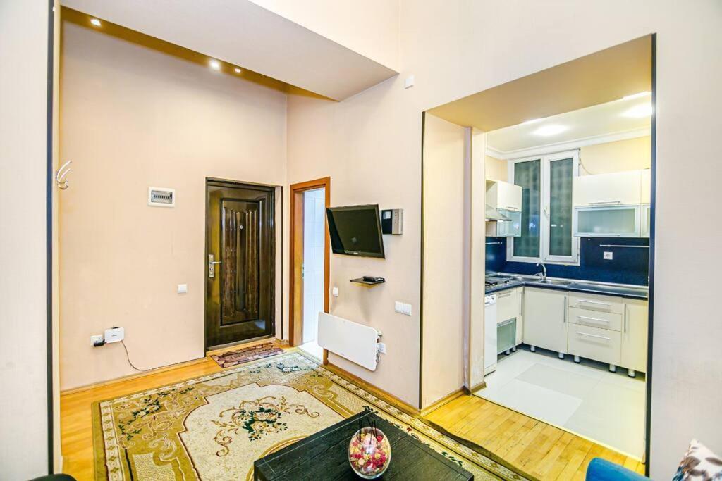 Apartment Azneft Meydani Baku Exterior photo