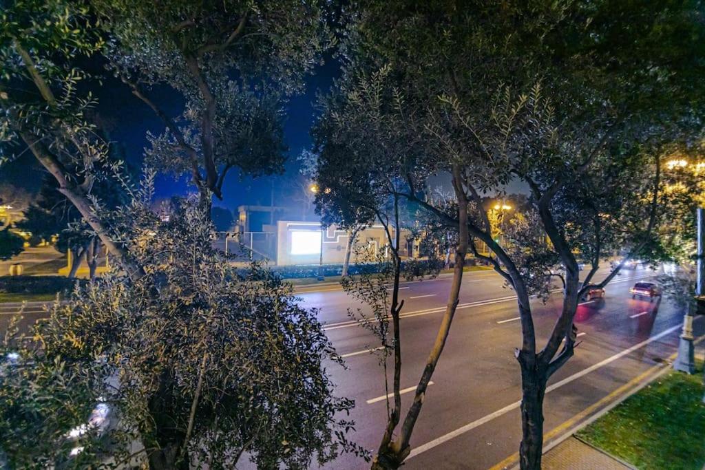 Apartment Azneft Meydani Baku Exterior photo
